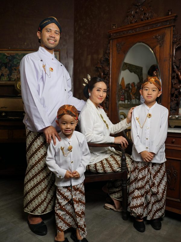 9bc8f3dd-ebd1-4559-a3a4-fe7275d22977